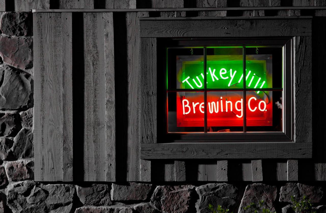 The Inn At Turkey Hill Bloomsburg Exterior photo